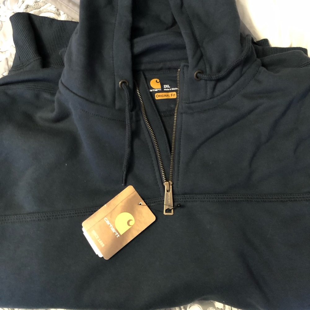 Men’s Carhartt Hooded Sweatshirt